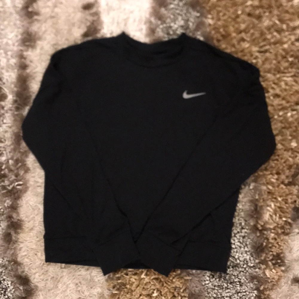 Nike dri-fit crewneck sweatshirt tech fleece